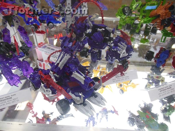Transformers Sdcc 2013 Preview Night  (115 of 306)